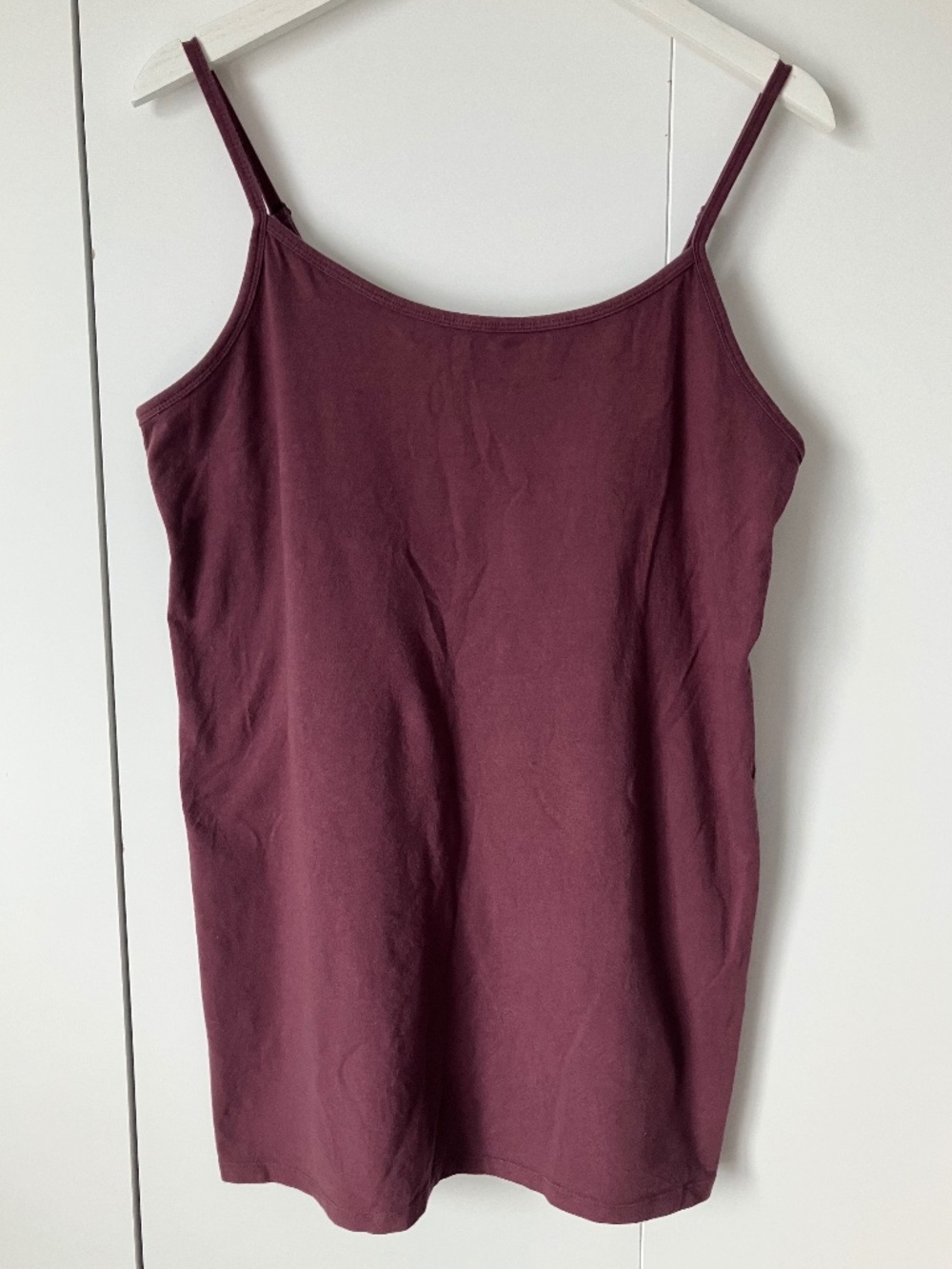 Torrid cotton tank top in burgundy colour size 3